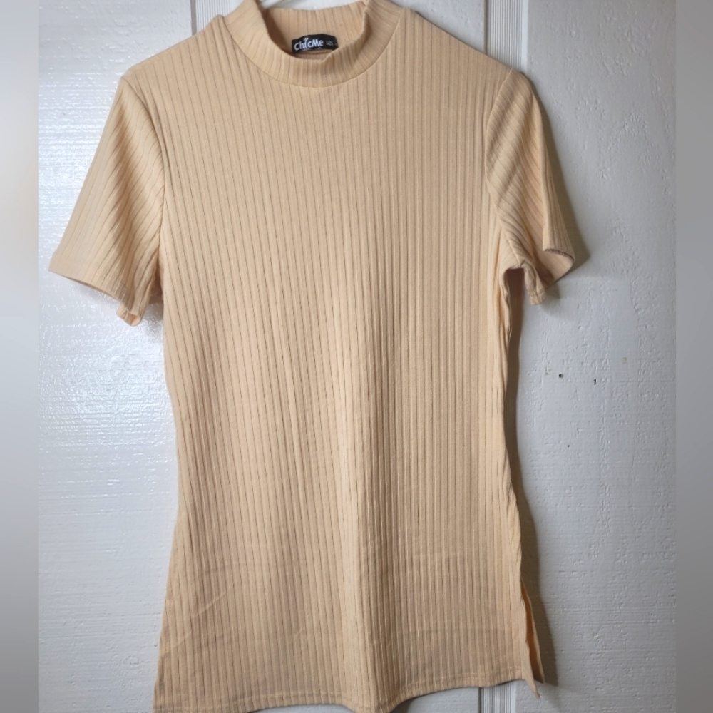 ChicMe Pants Set Sandy Ribbed Short Sleeve High Neck Women's NWT - Picture 3 of 7